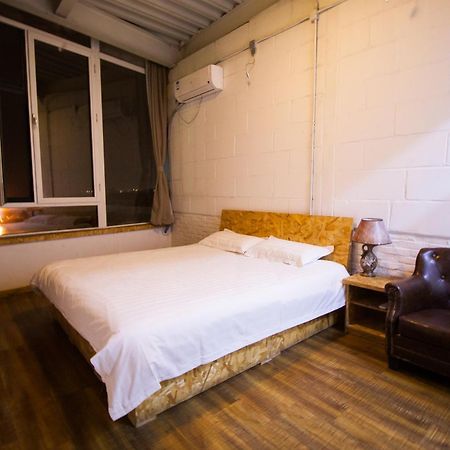 Hostel Marina Qingdao Buitenkant foto