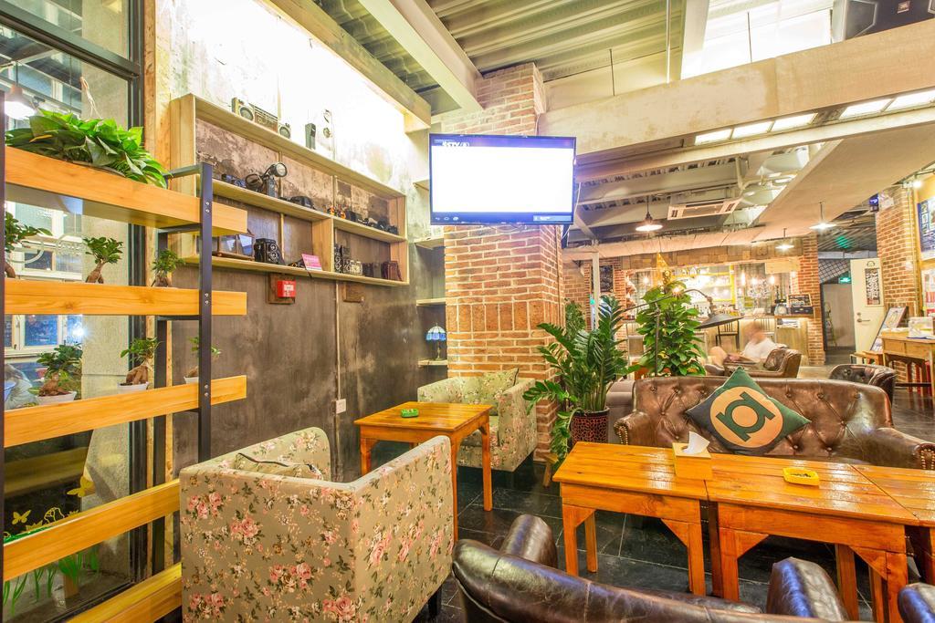 Hostel Marina Qingdao Buitenkant foto