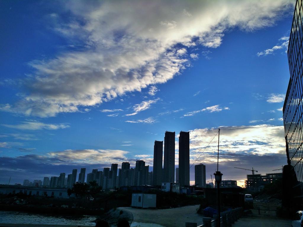 Hostel Marina Qingdao Buitenkant foto